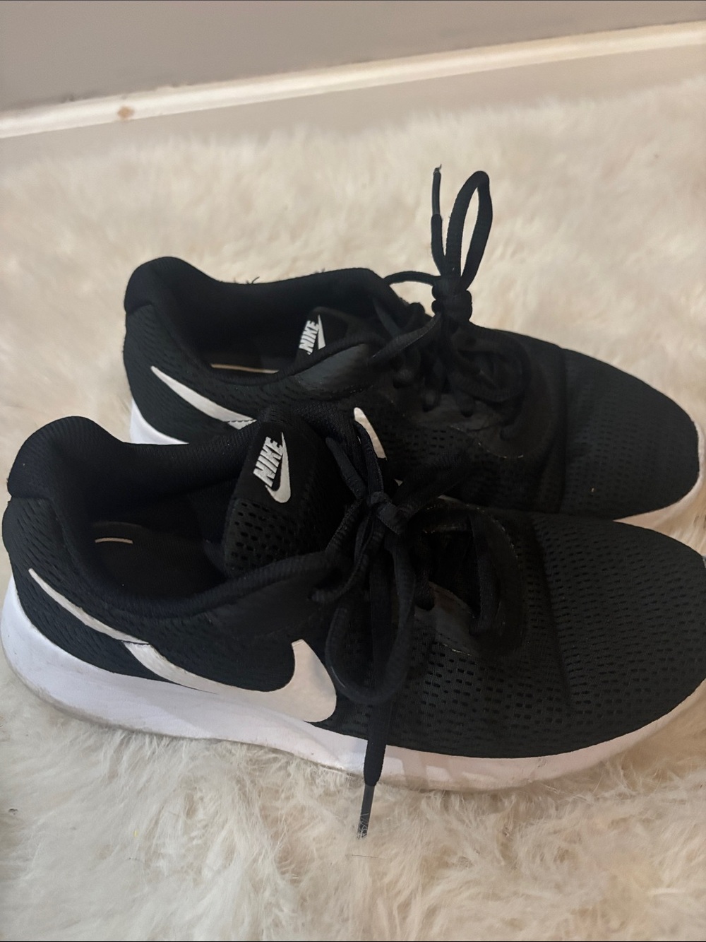 Nike Women's Revolution 8 Black and White Mesh Trainer Sneakers